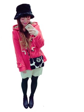 「アイテム（ダッフルコート、オレンジ系）」を使った、ありじさん（レディース・168cm）の冬コーディネート