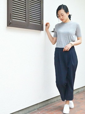 「白いスニーカー」｜「アイテム（その他シューズ）」を使った、ERIさん（レディース・162cm）の春コーディネート