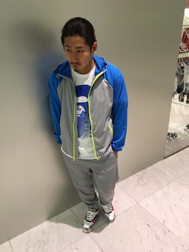「Bape」｜「アイテム（ナイロンジャケット）」を使った、竹内渋貴さん（メンズ・172cm）の冬コーディネート