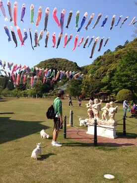 「sacai MEN'S（サカイ メンズ）のアイテム（カーディガン/ボレロ、グリーン系）」を使った、takujinishimakiさん（メンズ）の春コーディネート