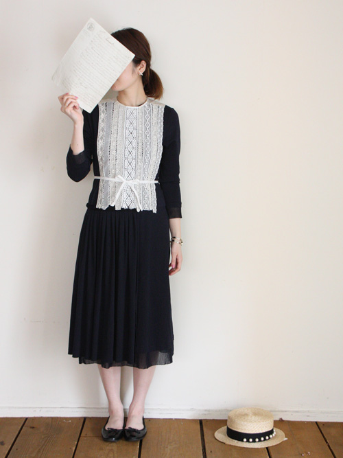 【未使用品難あり】nesessaire ネセセア レースパッチワークジレ 未使用品難あり】nesessaire ネセセア レースパッチワークジレ - メルカリ