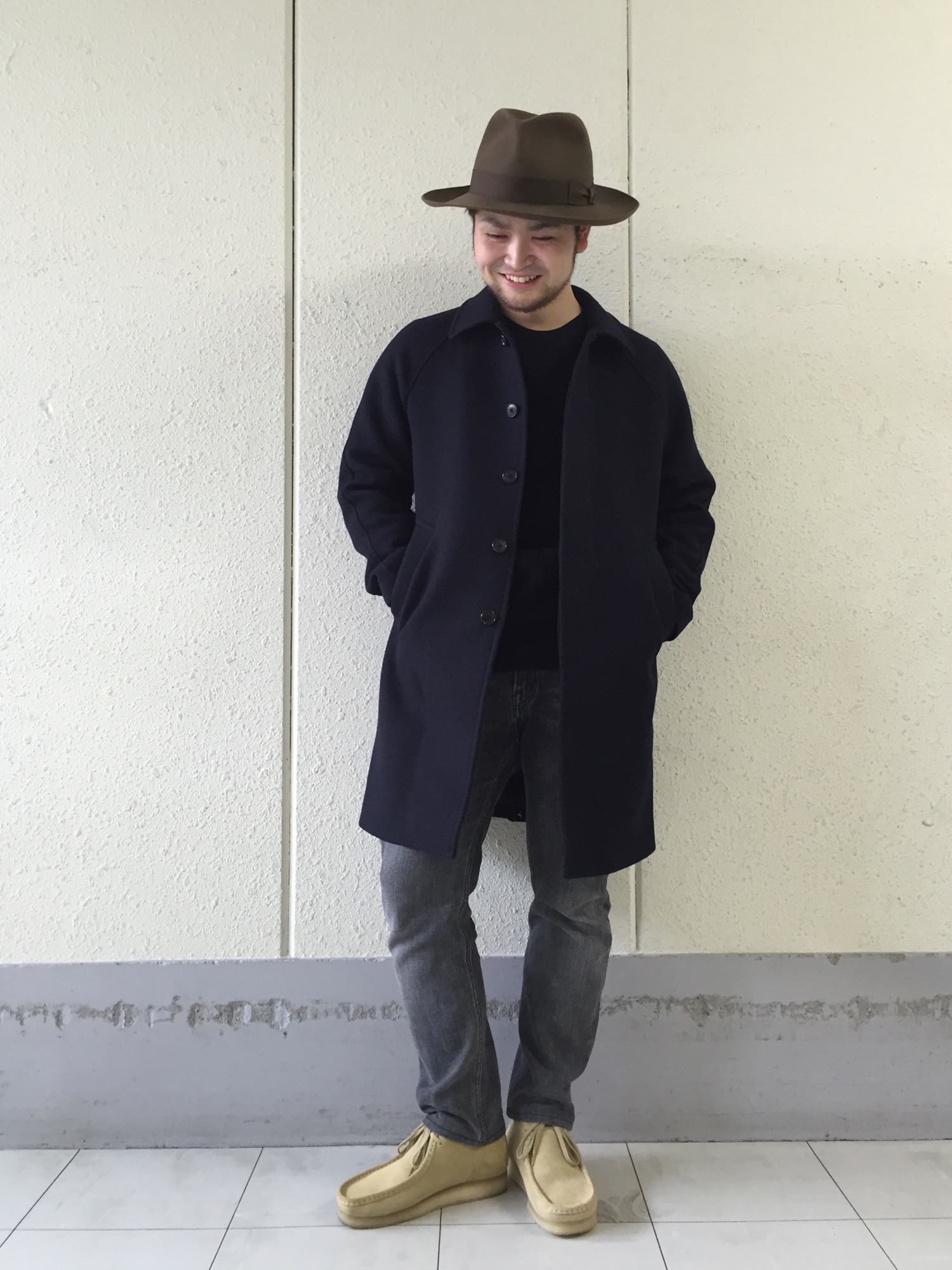 ADAM ET ROPE'（アダムエロペ）の「ニードルパンチ ステンカラーコート