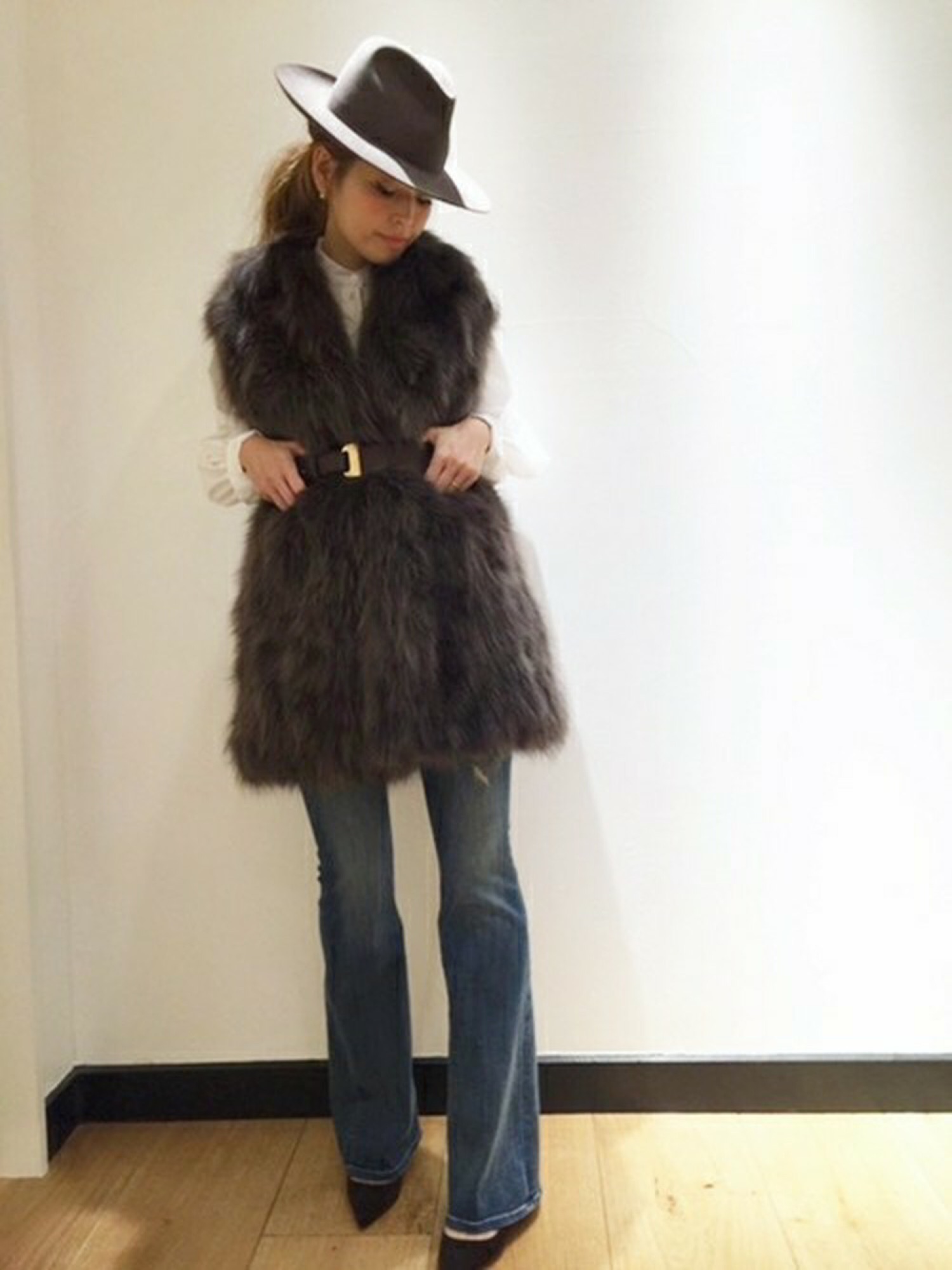 Deuxieme Classe SWORD ラクーンロングファーベスト 20161107132929277.jpg