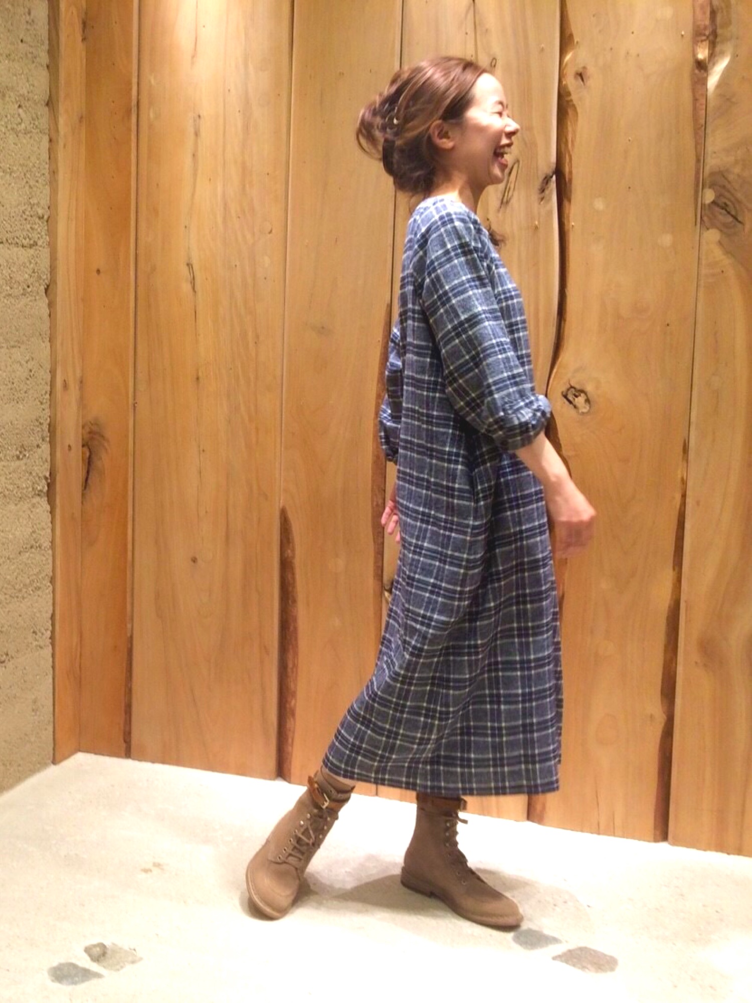 45R（フォーティファイブアール）の「藍カディネルワンピース