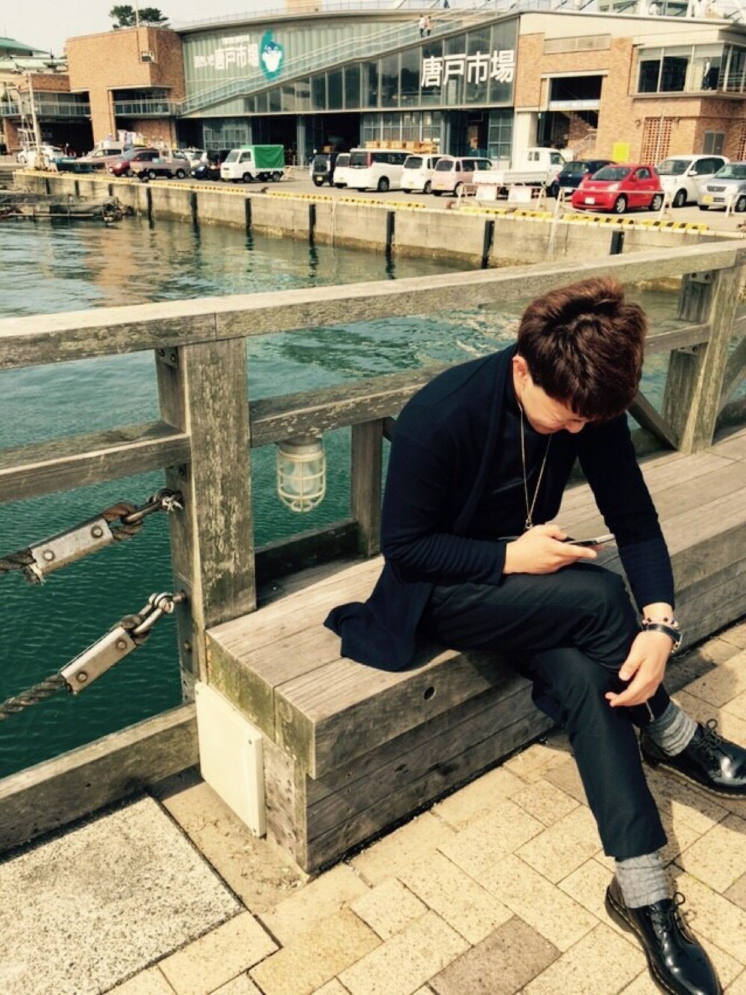 Lui's（ルイス）の「Lui's(ルイス) 裾ZIPタックウールパンツ