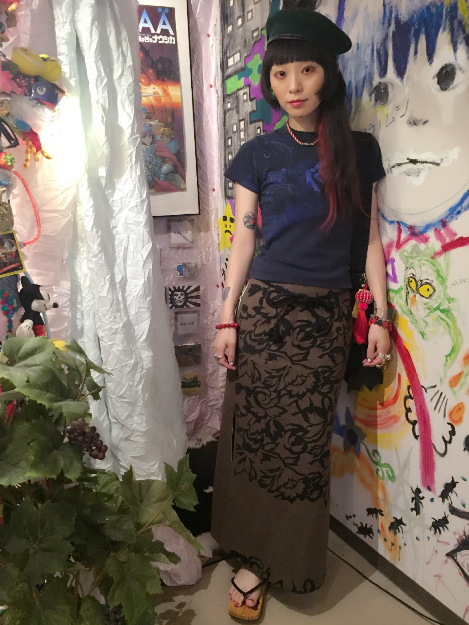 20471120のスカートを使った人気ファッションコーディネート - WEAR 