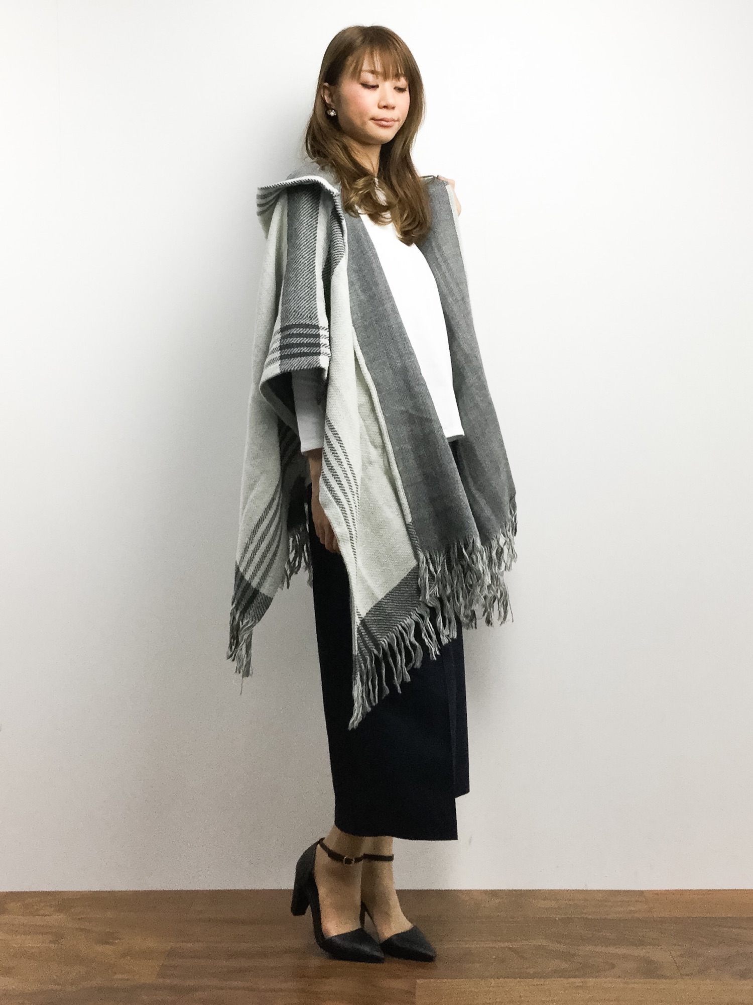 TODAYFUL（トゥデイフル）の「リバーシブルチェックポンチョ（ポンチョ 