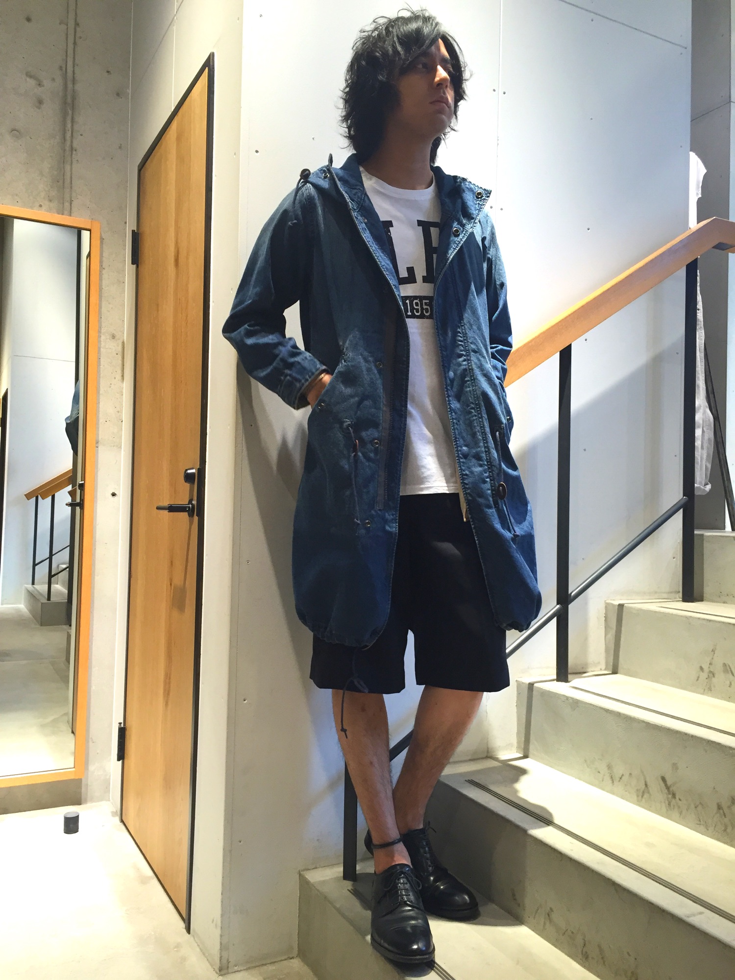 モッズコートを使った「ショートパンツ」のメンズ人気ファッション