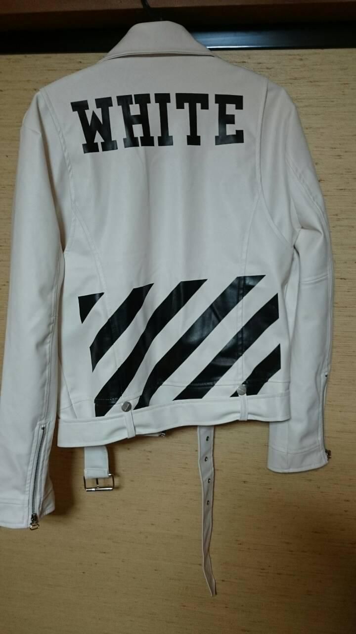 off whiteのライダースジャケット（ホワイト系）を使った人気