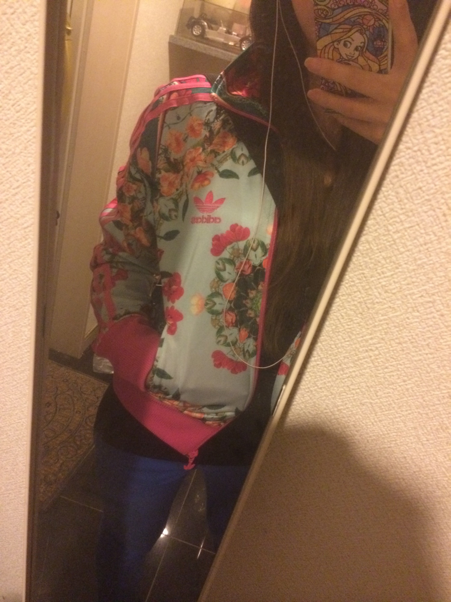 adidas Originals（アディダスオリジナルス）の「アディダス