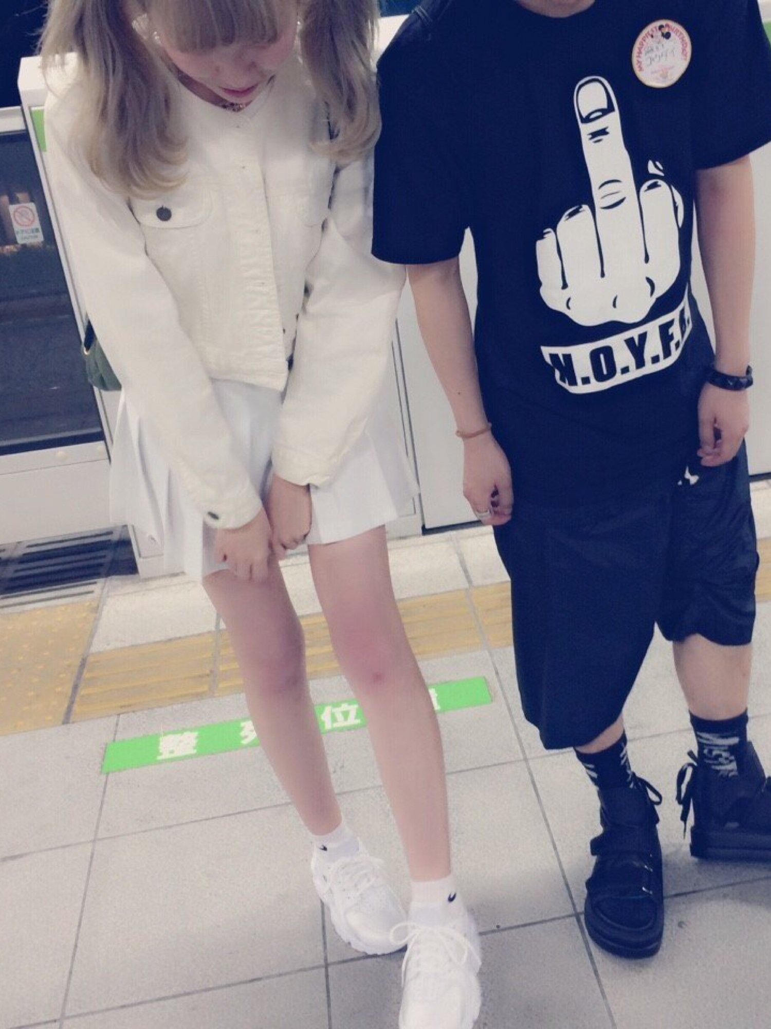 Stussy x UNION N.O.Y.F.B. Teeを使った人気ファッション 