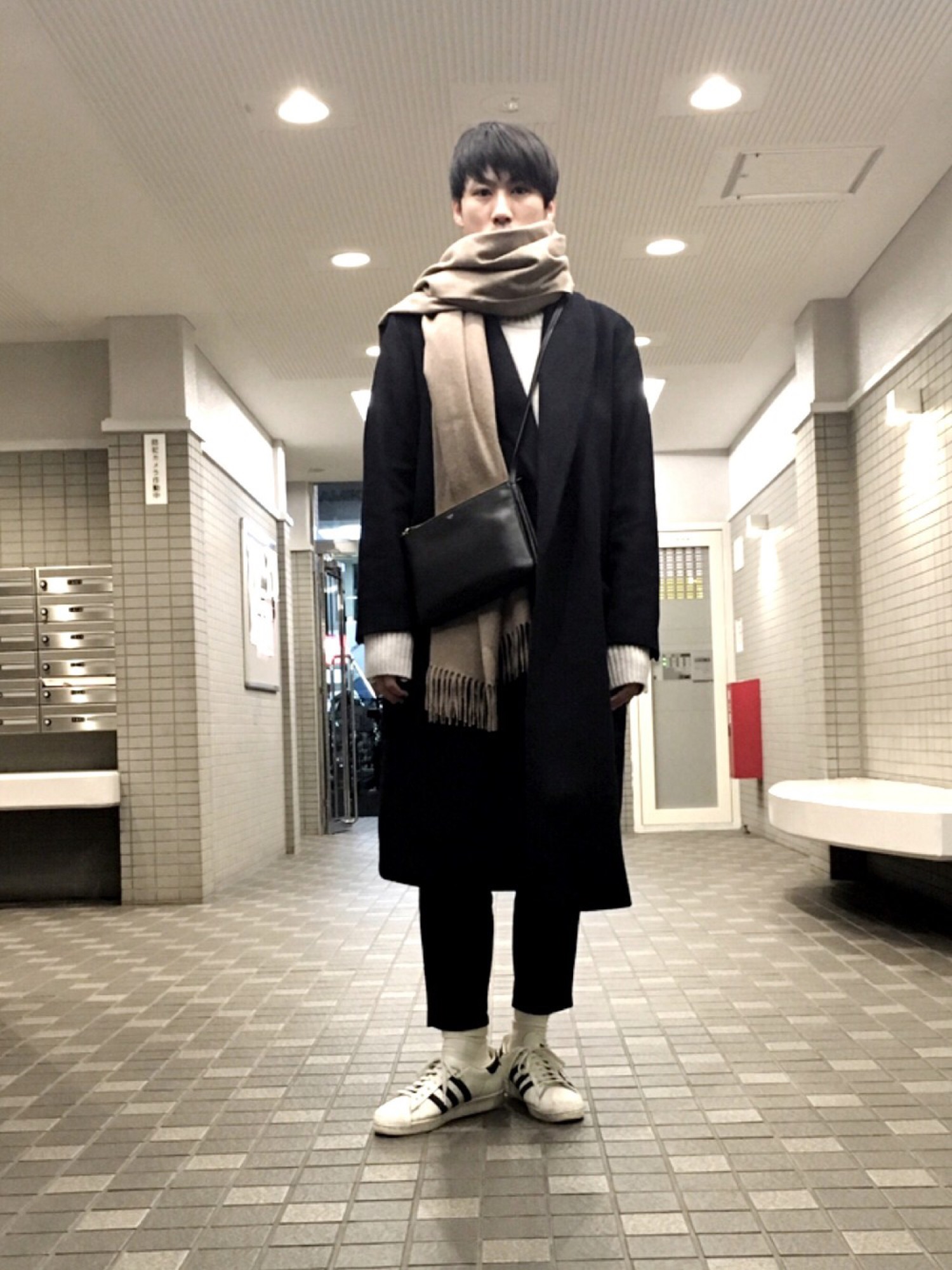 Johnstons/ジョンストンズ】カシミヤ大判ストール #を使ったメンズ人気