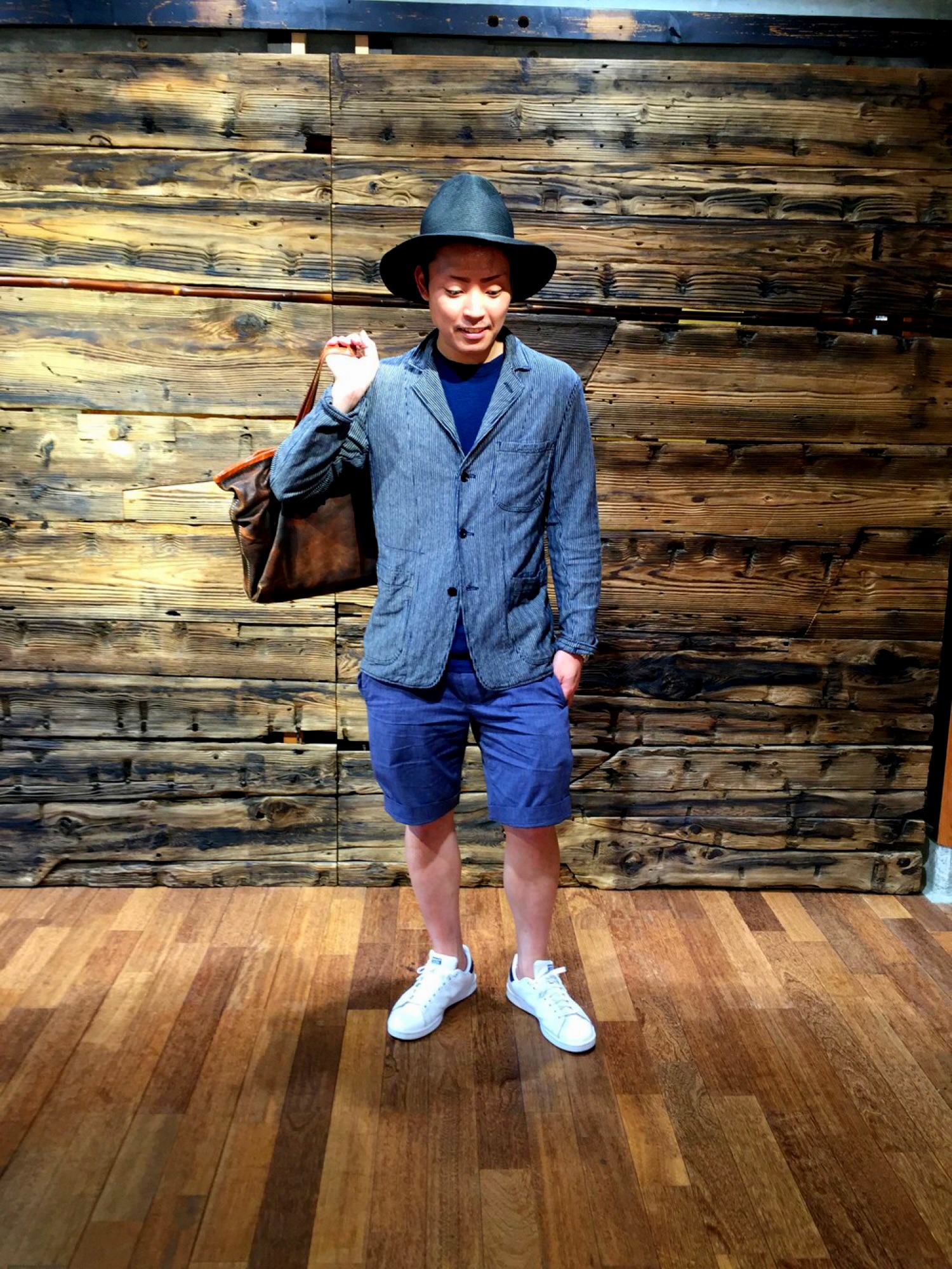 HENRY CUIRのバッグを使ったメンズ人気ファッションコーディネート - WEAR