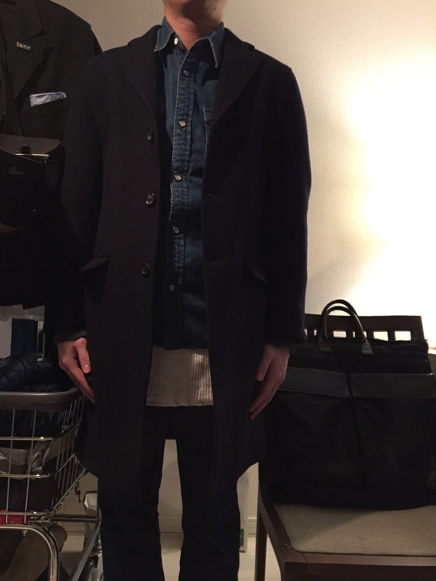 チェスターコートを使った「FilMelange フィルメランジェ」の人気