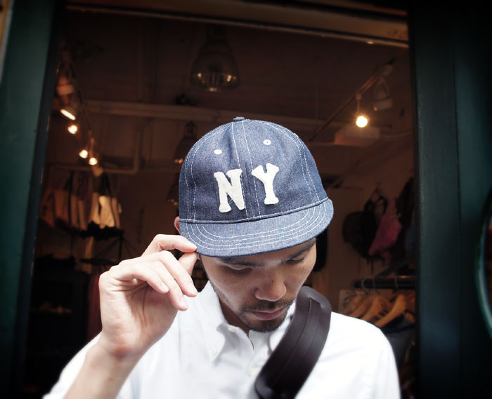 andpheb(and Pheb)｜EBBETS FIELD FLANNELのキャップを使っ