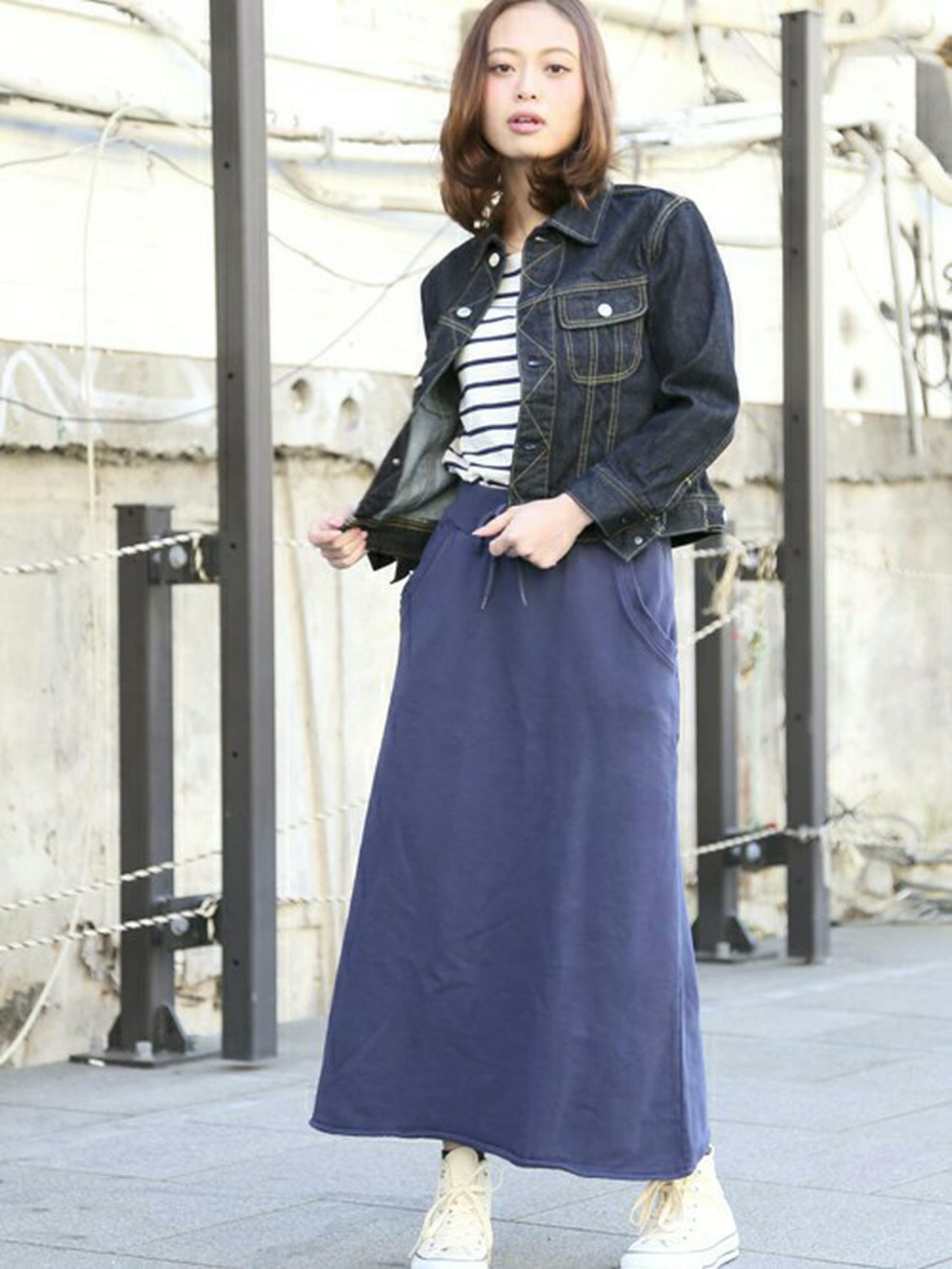 ボーダー七分袖ボートネックカットソーを使った人気ファッション