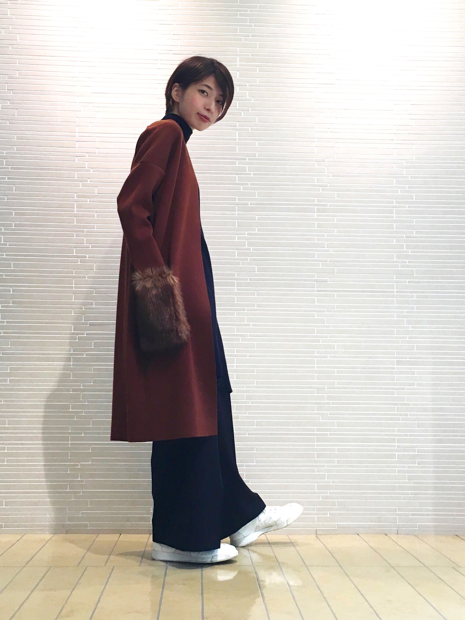 UNITED TOKYO ファー付きニットロングカーデ UNITED TOKYO（ユナイテッドトウキョウ）の「ファー付きニットロング