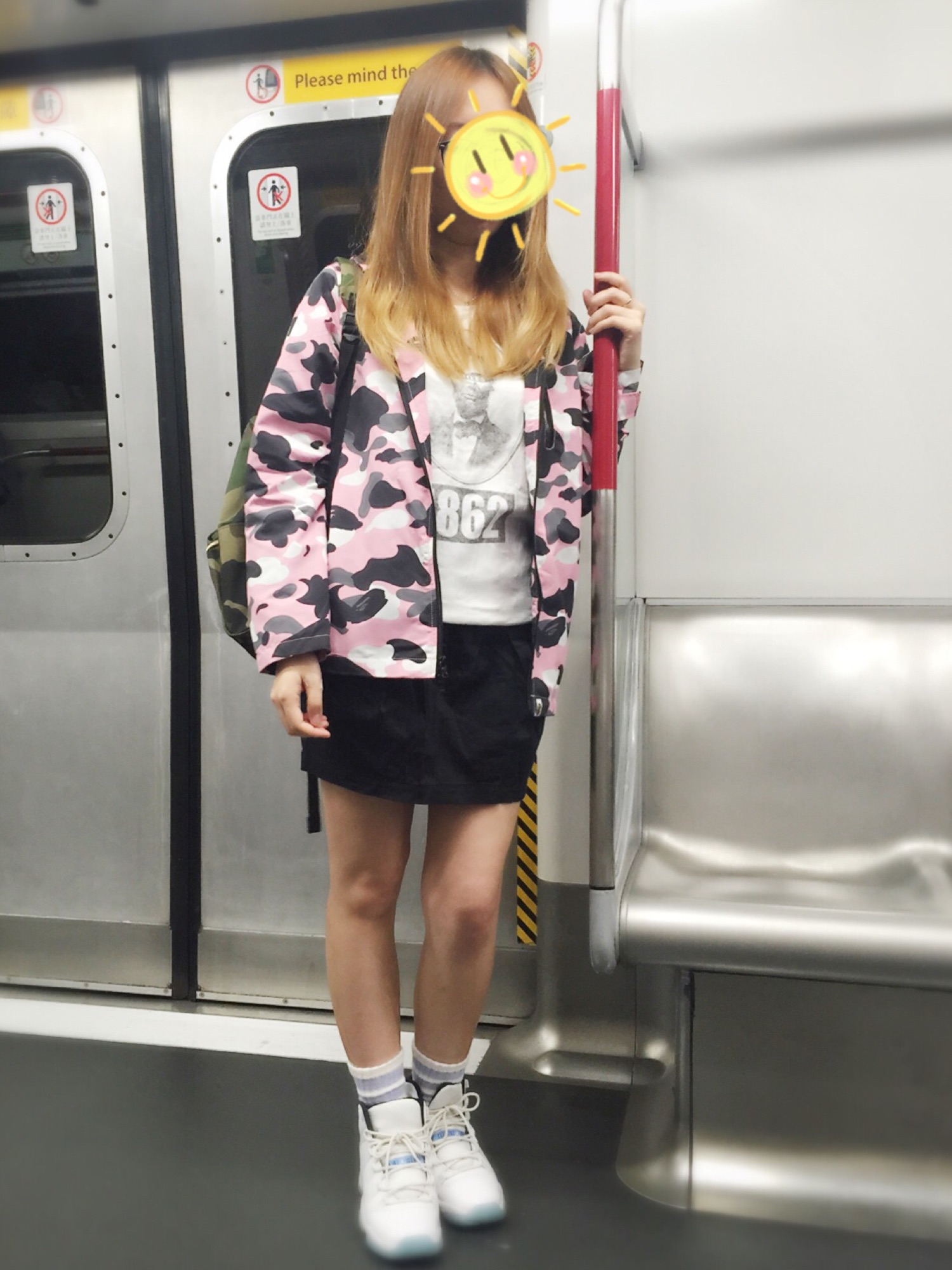 A BATHING APEのナイロンジャケット（ピンク系）を使った人気