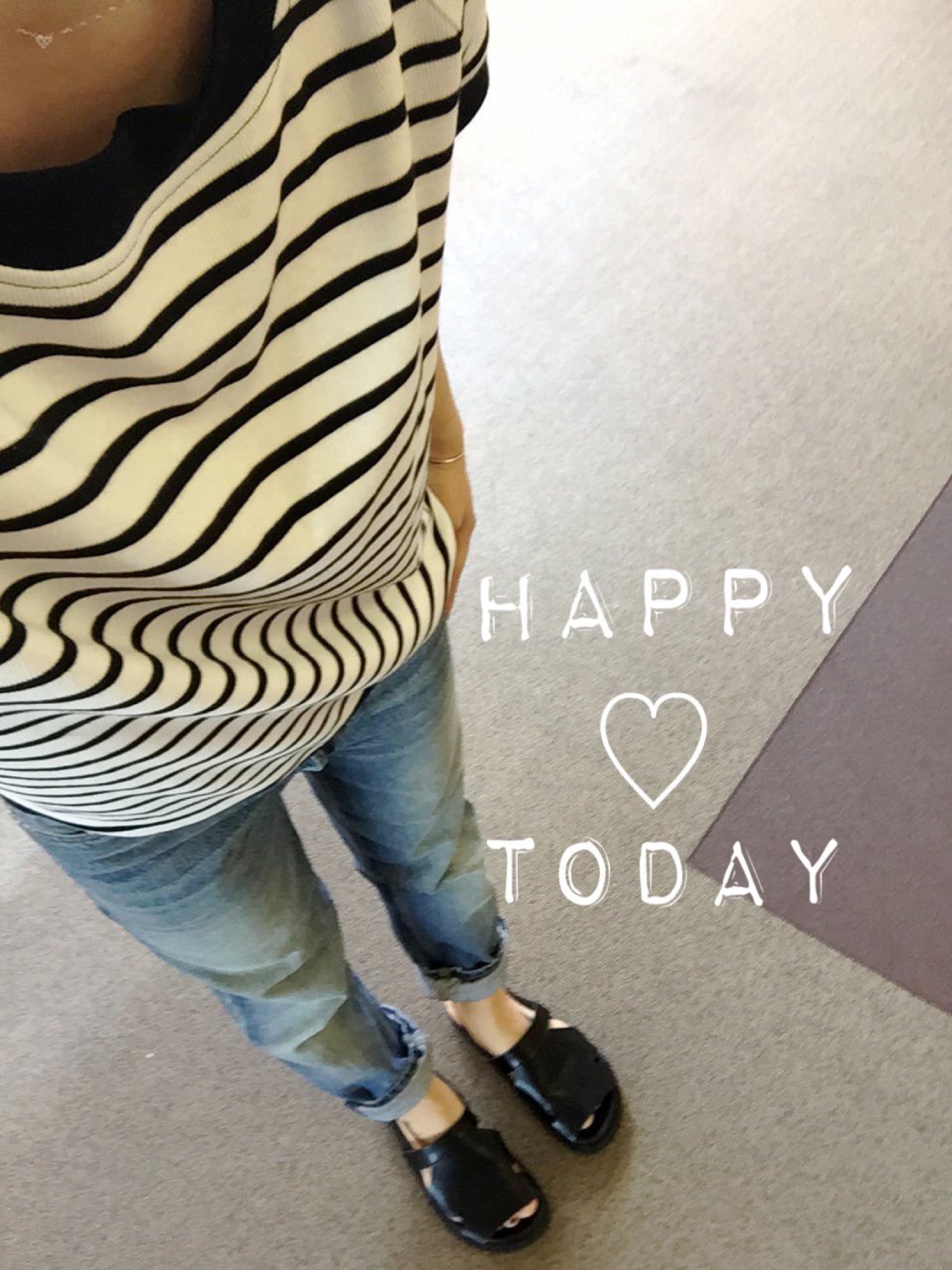 Alexander Wang EZ ミッド ライズ ジーンズ EZ - MID RISE STRAIGHT LEG JEANS IN CLEAR HOTFIX in VINTAGE