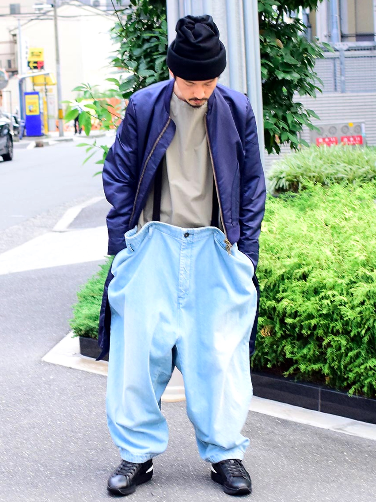 ohtaのノーカラージャケットを使った人気ファッションコーディネート 