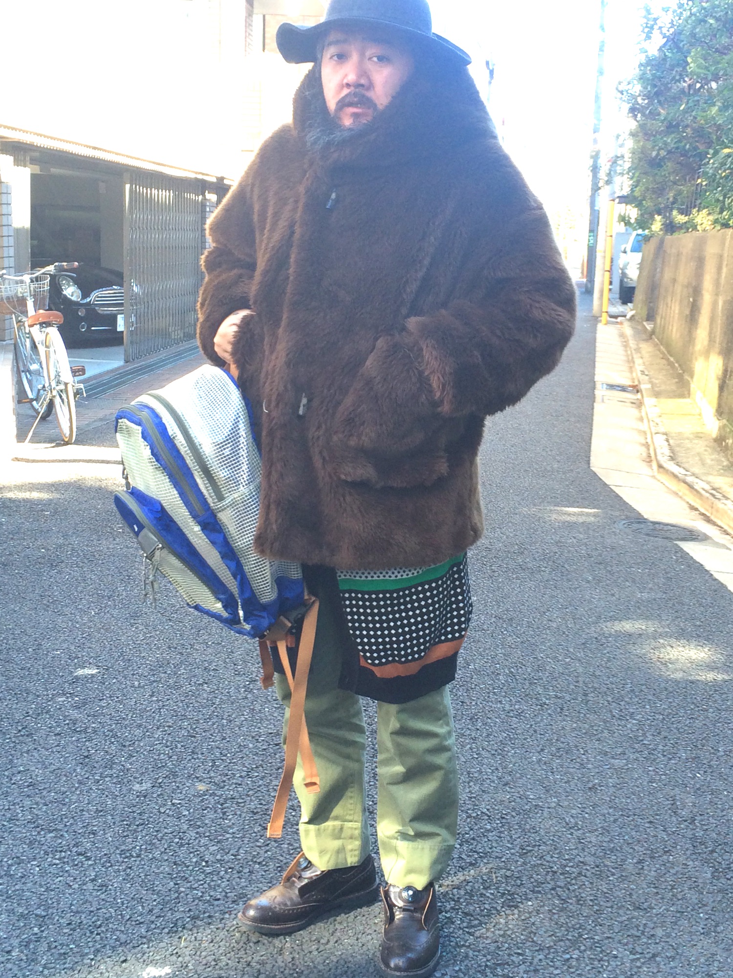 Edwina Horlのダッフルコートを使った人気ファッションコーディネート