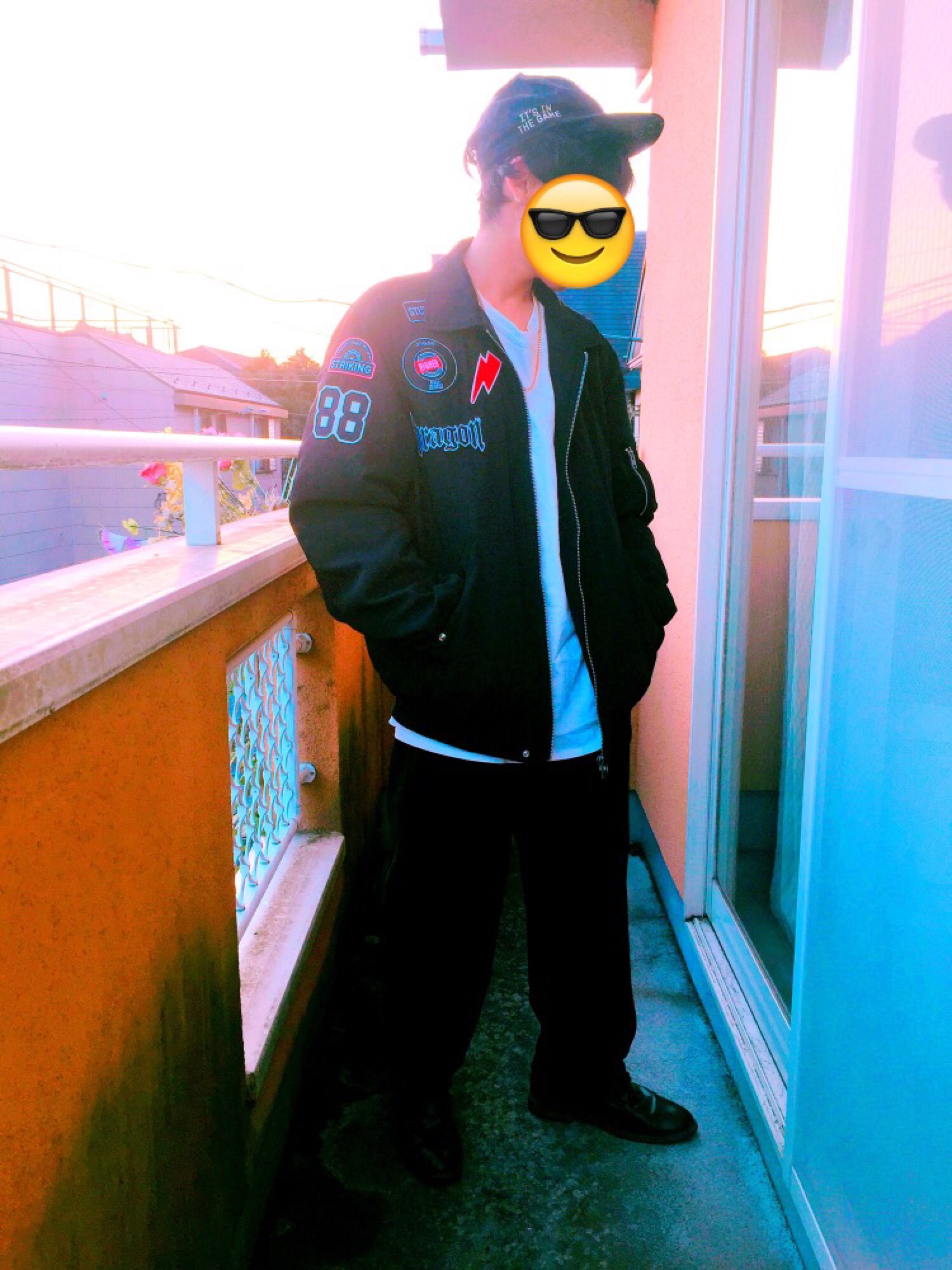 スタジャンを使った「G-DRAGON」の人気ファッションコーディネート - WEAR