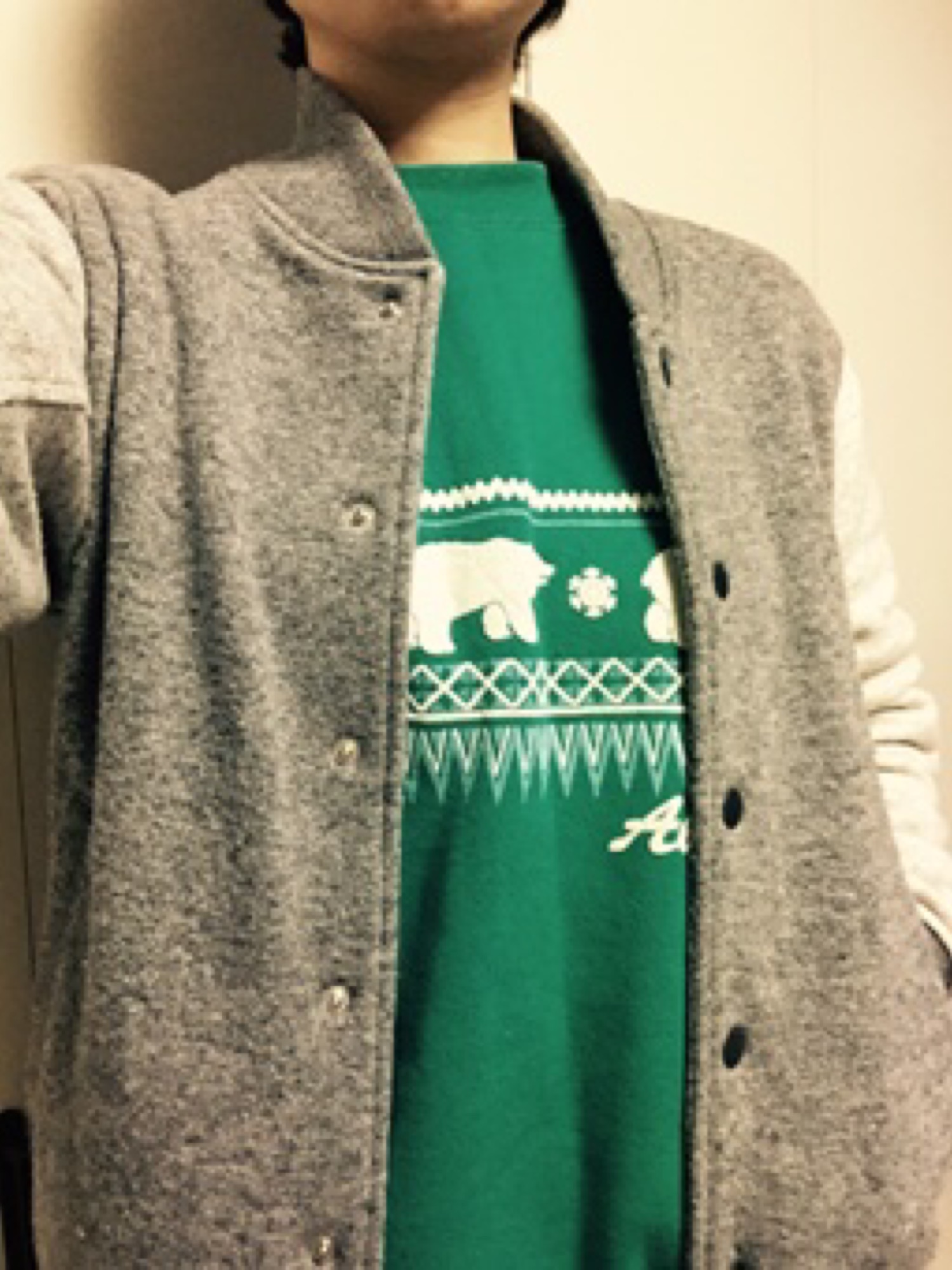 LOOPWHEELERのスタジャンを使った人気ファッションコーディネート - WEAR