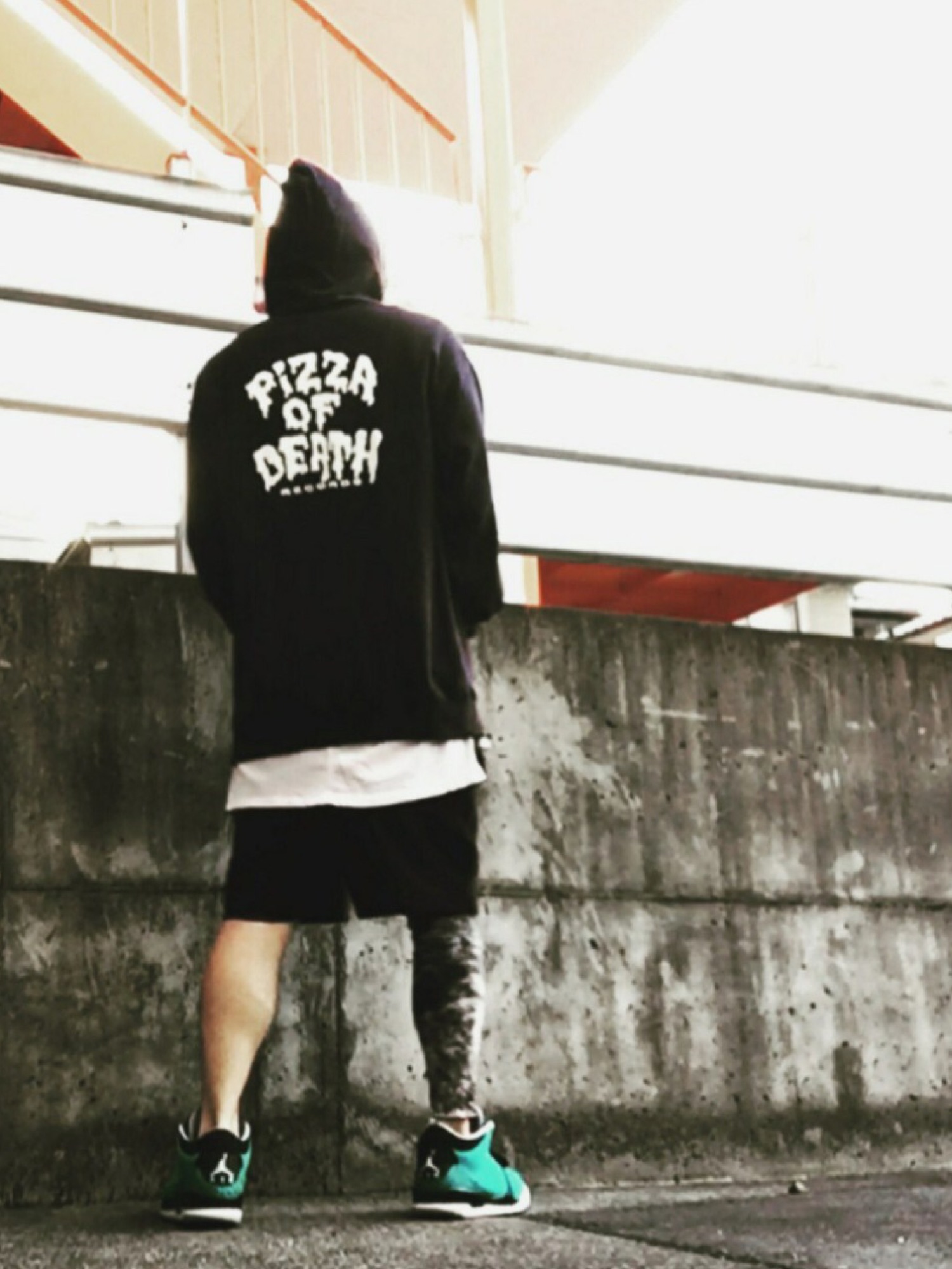 かずと®️｜PIZZA OF DEATHのパーカーを使ったコーディネート - WEAR