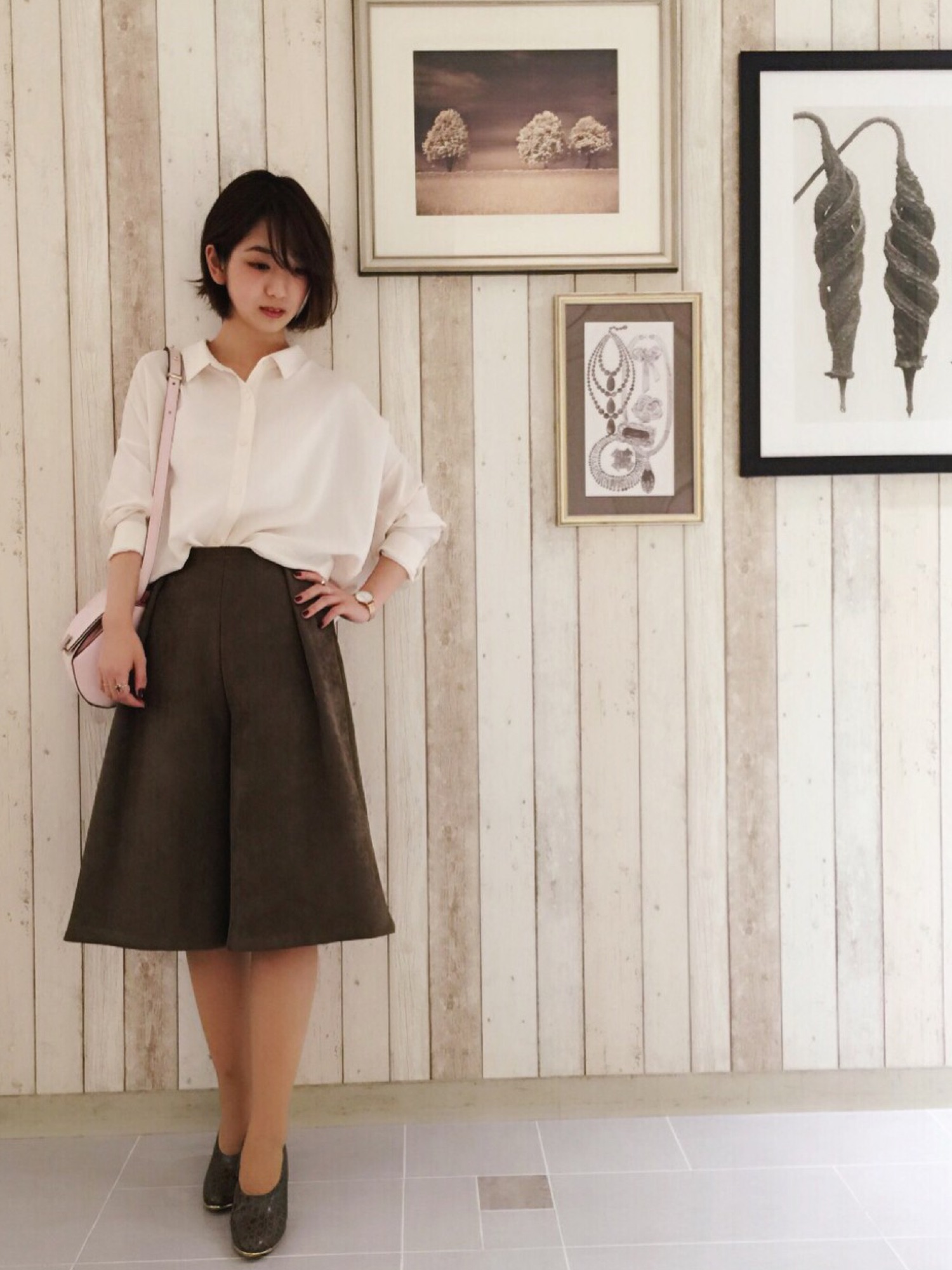 シャツ/ブラウスを使った「石原さとみ」の人気ファッション シャツ/ブラウスを使った「石原さとみ」の人気ファッション