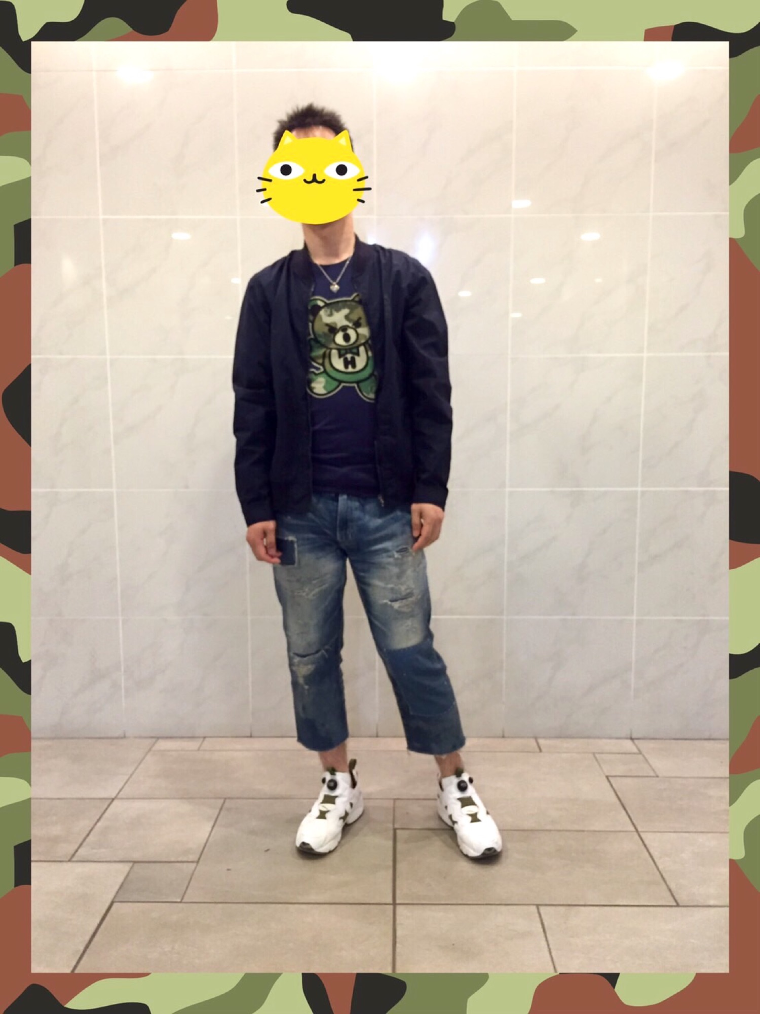 HYSTERIC GLAMOURダメージ加工デニムクロップドイージーPT HYSTERIC GLAMOUR（ヒステリックグラマー）の「COR加工デニム