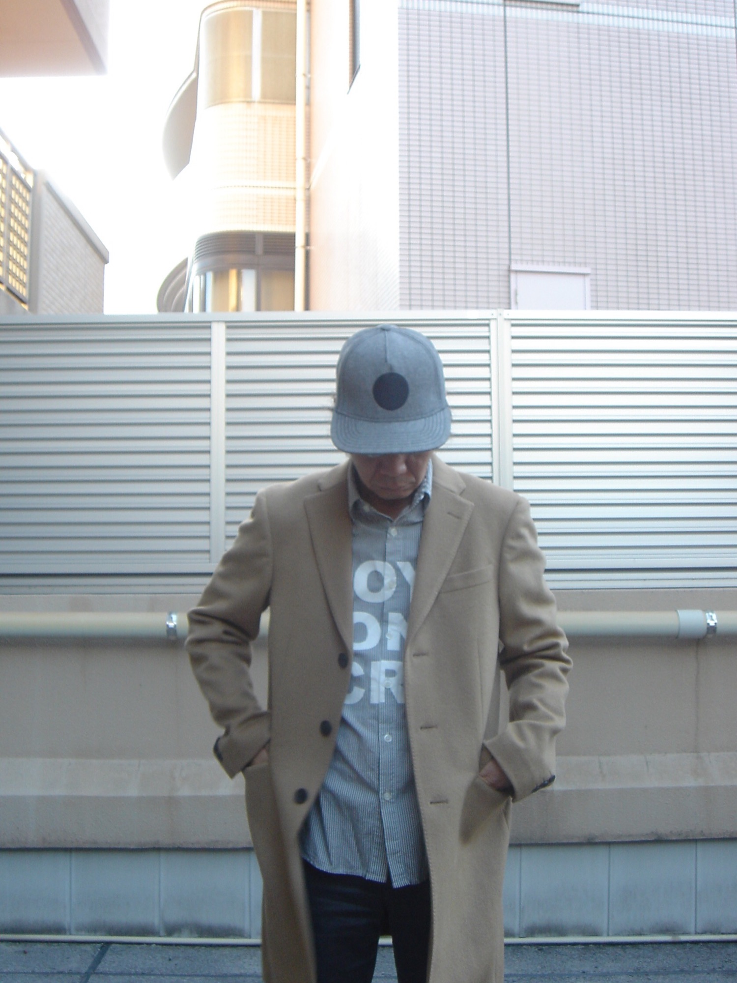 チェスターコートを使った「サタデーズ ニューヨークシティ (Saturdays