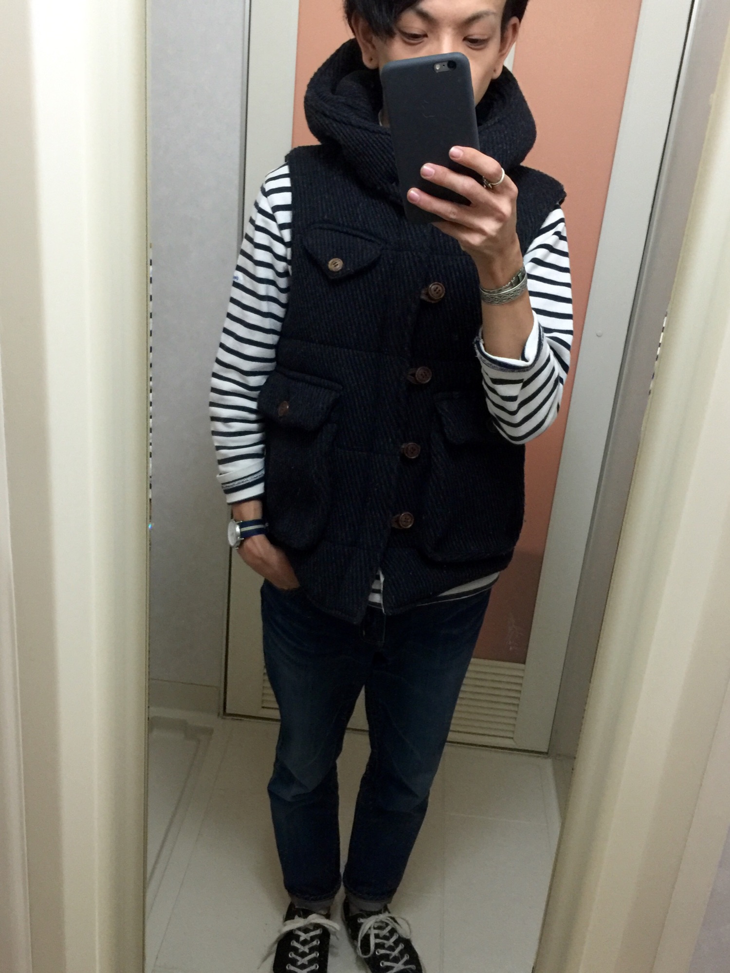 EEL（イール）の「EEL/エレベスト（ベスト）」 - WEAR