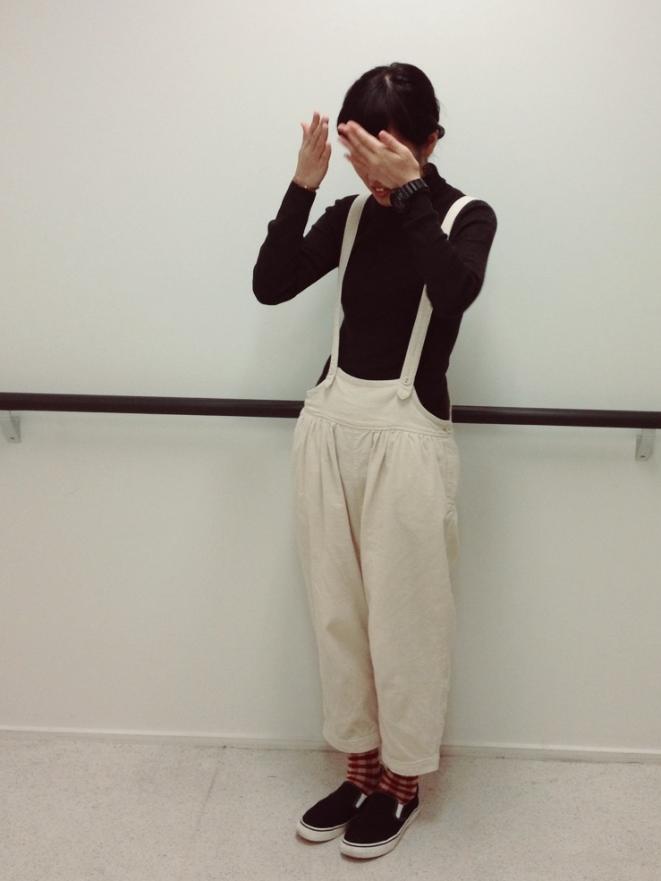 fig London（フィグロンドン）の「コーデュロイサロペットパンツ