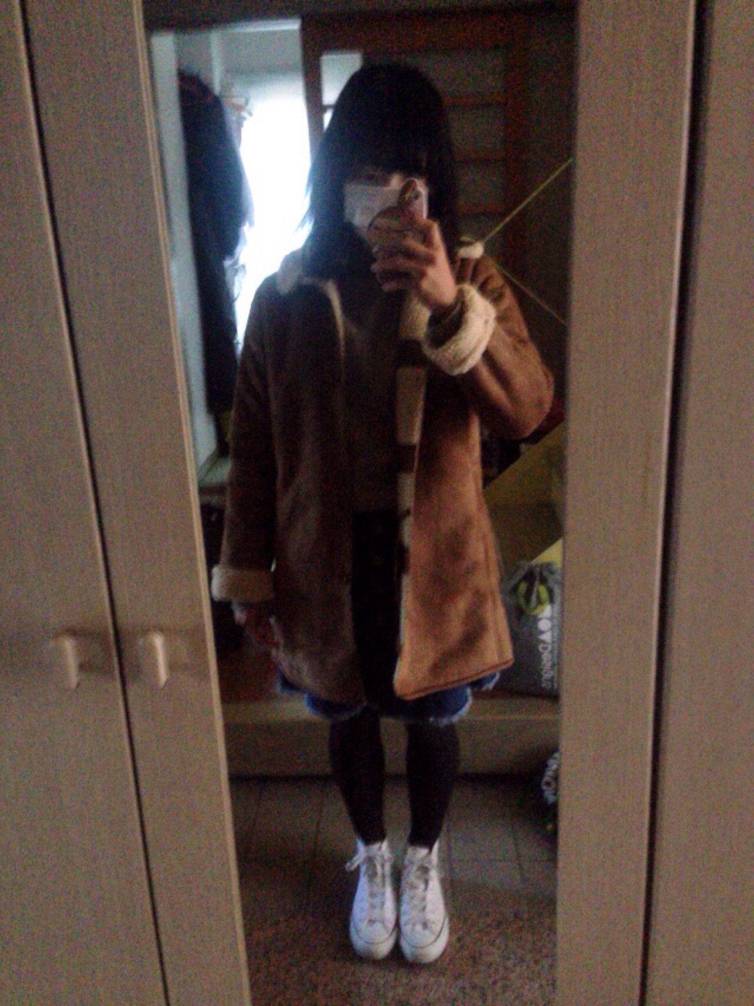 ムートンコートを使った「しばさきちゃんコラボ」の人気ファッション  