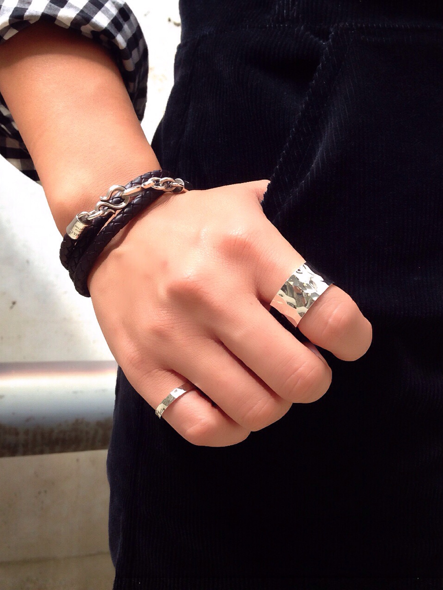 JULIUS×GARNI レザーリング spyair IKE着用 入手困難 NILoS ニルズ